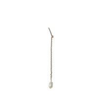 Load image into Gallery viewer, Lucia Pearl Stud Earrings Stainless Steel
