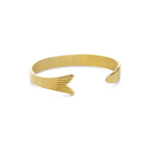 Load image into Gallery viewer, Erle Fish Bangle Bracelet Stainless Steel

