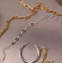 Load image into Gallery viewer, Betty Paperclip Link Necklace Stainless Steel
