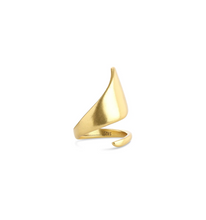 Load image into Gallery viewer, Ban Sculptural Wrap Ring
