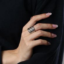 Load image into Gallery viewer, Daga Triple Ring Stainless Steel
