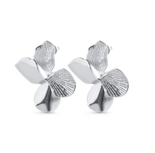 Load image into Gallery viewer, Laila Flower Earrings Stainless Steel
