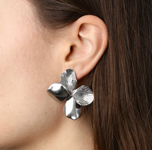 Load image into Gallery viewer, Laila Flower Earrings Stainless Steel
