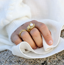 Load image into Gallery viewer, Lex Molten Pearl Ring Stainless Steel
