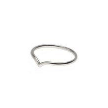 Load image into Gallery viewer, Big Chevron Ring
