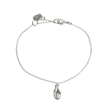 Load image into Gallery viewer, Small Cowrie Bracelet
