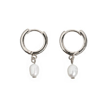 Load image into Gallery viewer, Pearl Small Hoop Earrings
