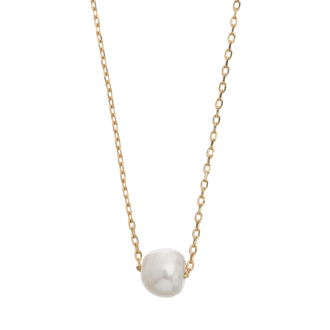 Delicate Pearl Necklace