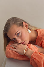Load image into Gallery viewer, MARILYN PLASTIC HOOP EARRINGS WHITE
